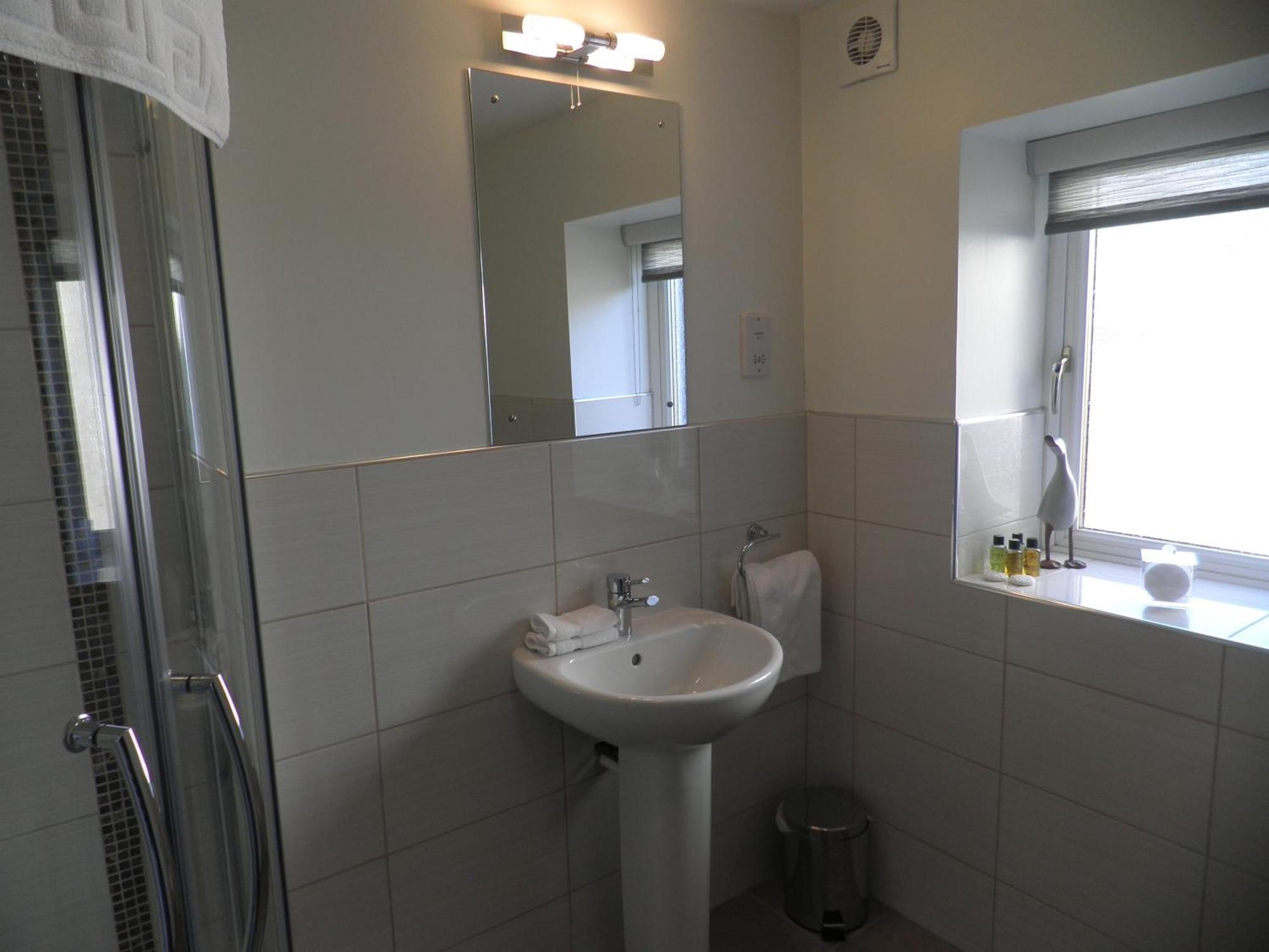 Douglas Park Guest House Kirn Room photo